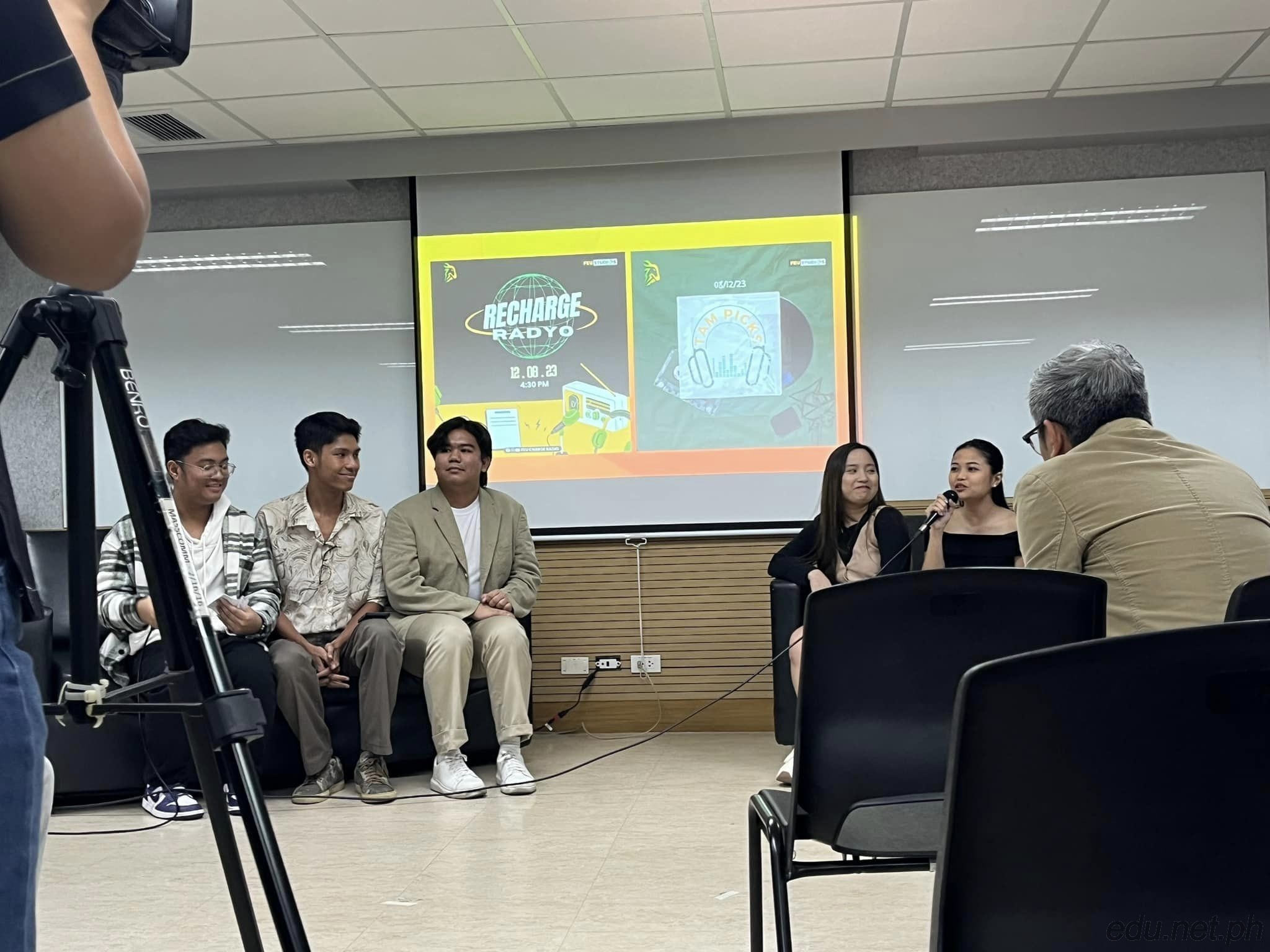 FEU传播学学士2